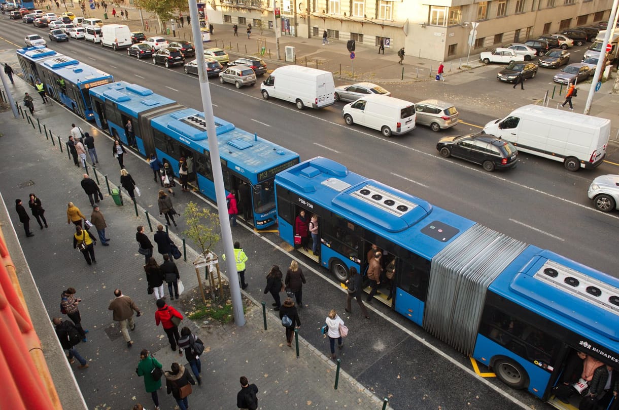 Újra változik az M3-as pótlóbuszok menetrendje