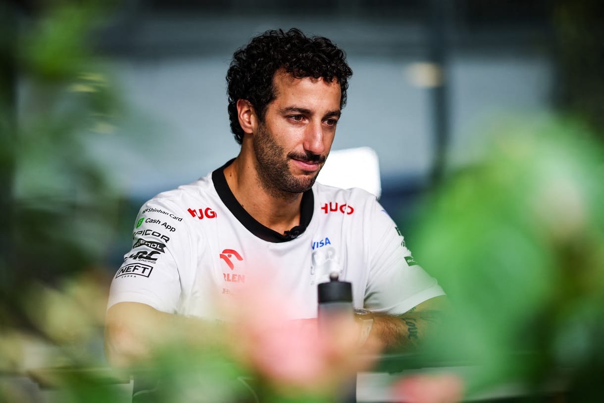 Daniel Ricciardo azonnali hatállyal távozik a Red Bulltól, Liam Lawson váltja