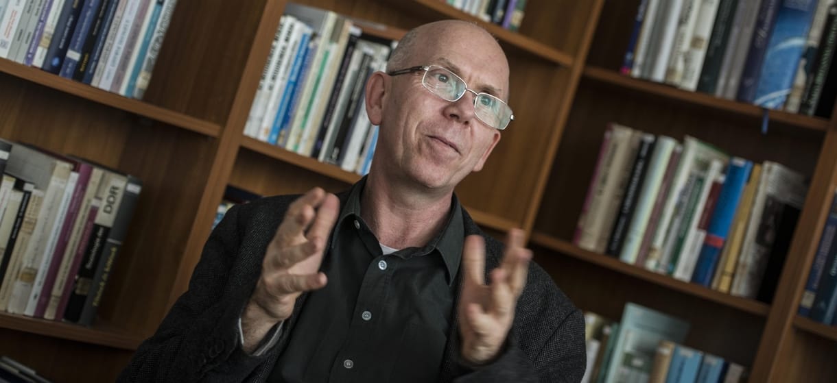 Melegh Attila szociológus: Pusztán családtámogatásokkal nem állítható meg a  népességfogyás