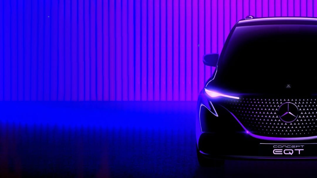 Elektromos családi furgonnal jön ki a Mercedes
