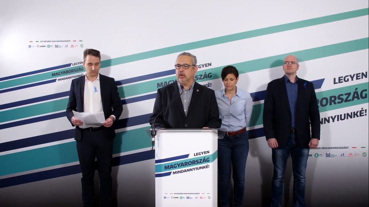 Ellenzék: Más módon kell biztosítani a határon túli magyarok szavazatát