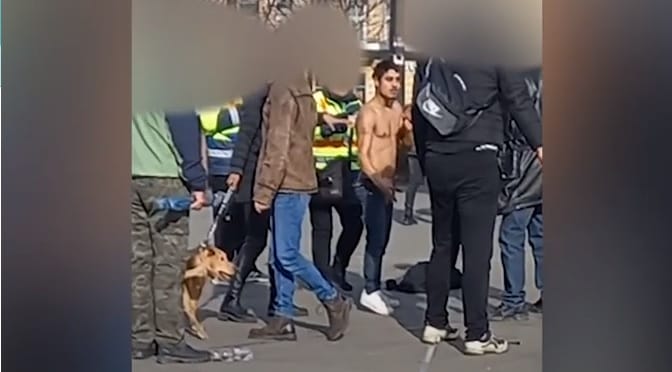 Videó alapján keresnek egy férfit, aki kirakatot tört és félmeztelenül balhézott a Széll Kálmán téren
