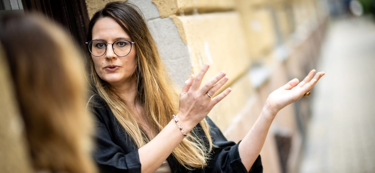 Szécsi Noémi: Nekem sokat segít a jelen elviselésében a tudat, hogy nemcsak az én nemzedékemet sújtja átok
