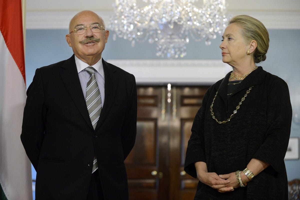 Martonyi megköszönte Clintonnak az amerikai tanácsokat