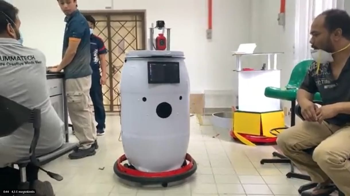 Malajziában robottal ápolnák a koronavírusos betegeket