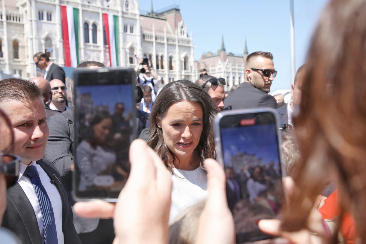 A Párbeszéd arra kéri Novák Katalint, hogy menjen el a Pride-ra
