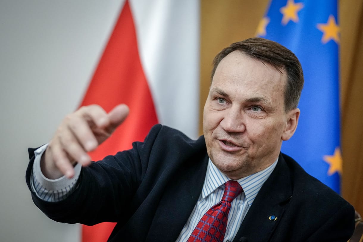 Beszólt a lengyel külügyminiszter Elon Musknak