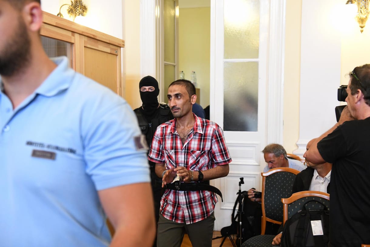 Még súlyosabb büntetést kér az ügyész a halálkamion elítélt vádlottjaira