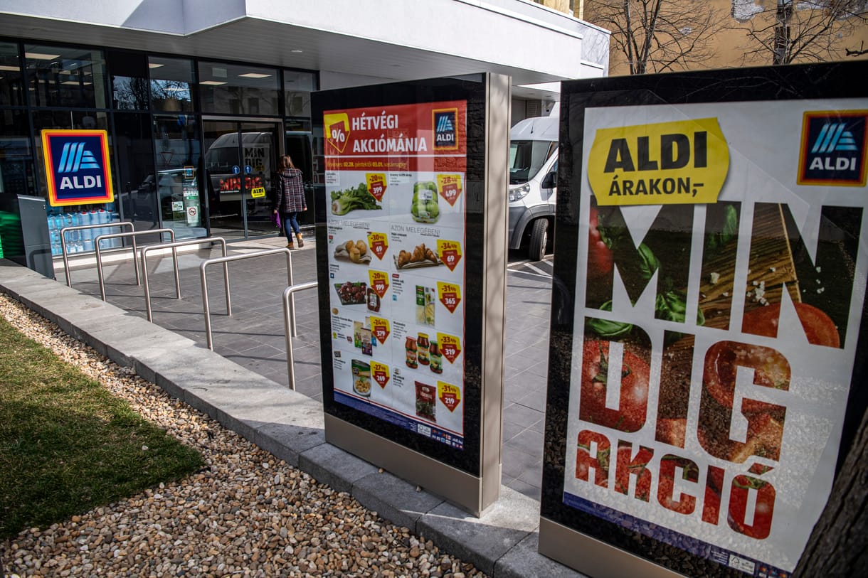 Bruttó 595 200 forintot is lehet majd keresni nyáron az Aldi balatoni üzleteiben