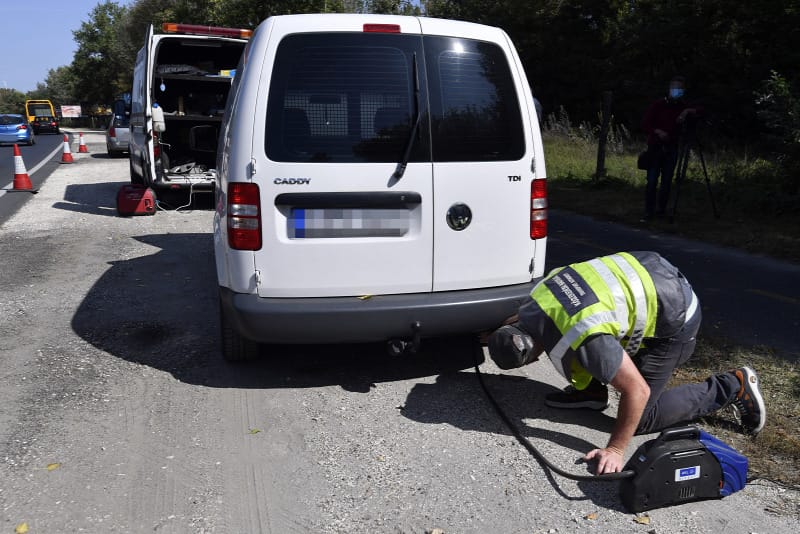 A gyanúsan füstölő autókra vadásznak a héten