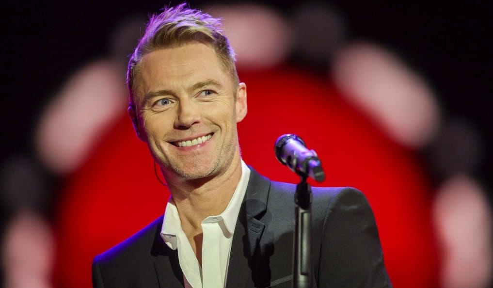 46 évesen nagyapa lett a Boyzone énekese