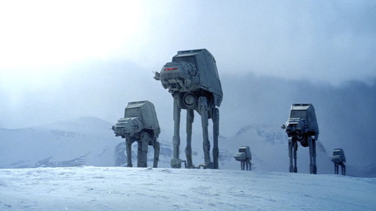Működő birodalmi lépegetőt épített egy YouTube-videós, íme a Star Wars legendás AT-AT-je
