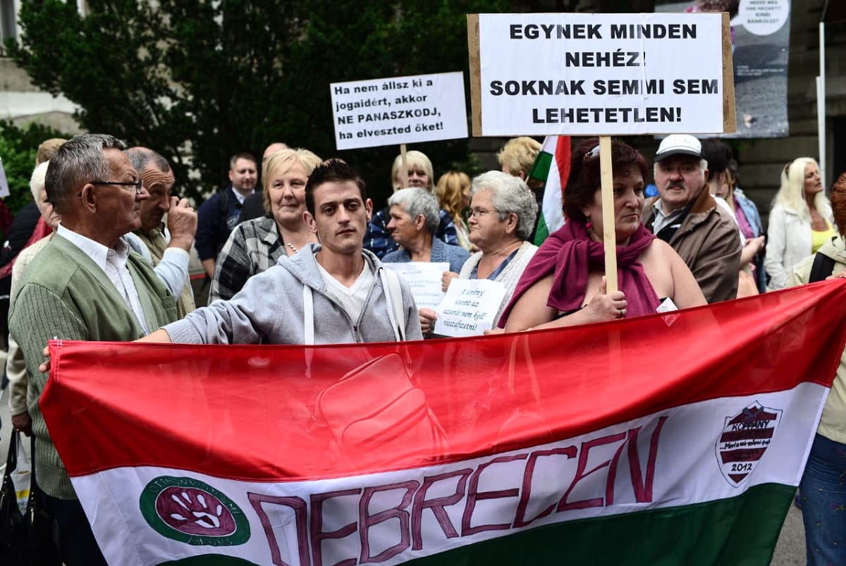 Devizahiteles-per: ítélet nincs, a tüntetők vonulnak
