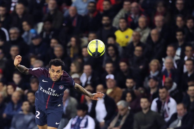 Soha senki nem nyert még annyi trófeát, mint Dani Alves