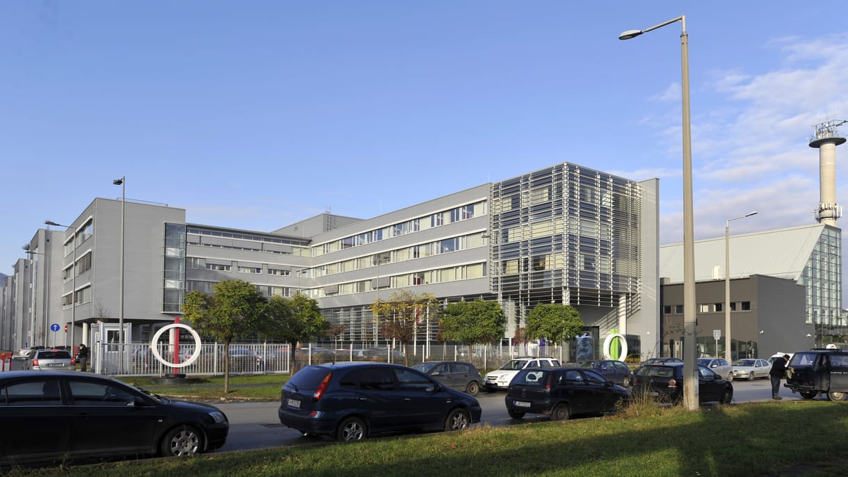 Költségvetés 2025: befagyasztott párttámogatások, bőkezűen pénzelt állami média