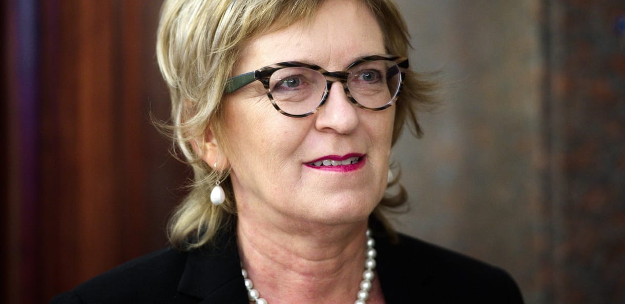 Handó Tünde érinthetetlen