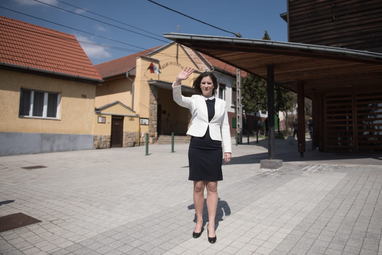 Szél Bernadett csatlakozott Hadházy aláírásgyűjtő akciójához