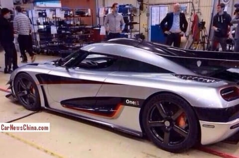 Veyron-verő rakétát visz Genfbe a Koenigsegg - fotók