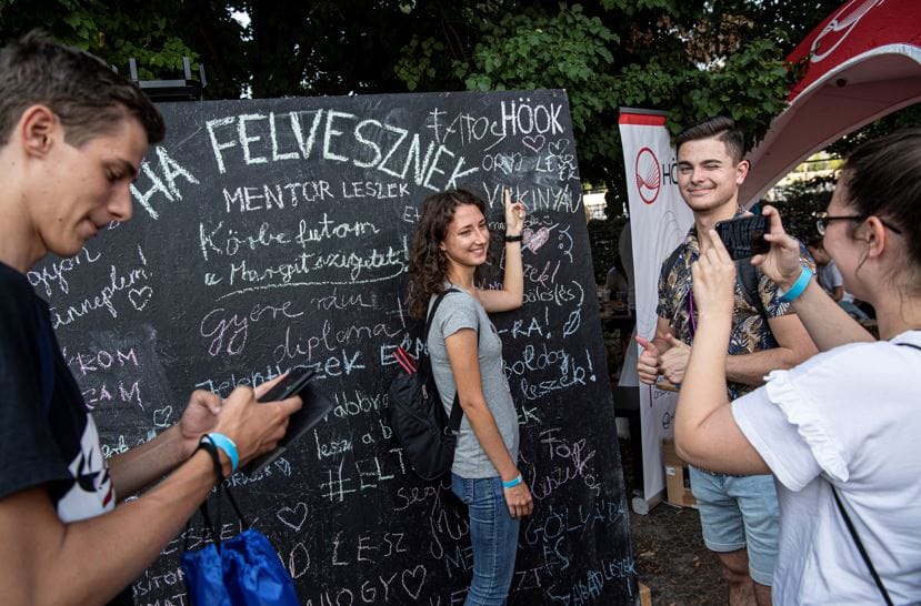 Egyetemi jelentkezés: figyelni kell a többletpontszámításra és a nyelvvizsga időzítésére
