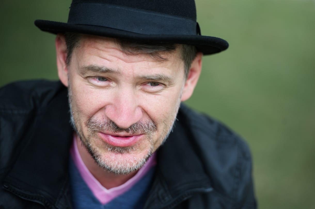 A román titkosszolgálatok dokumentumaiból rendeztek hangjátékot Hajdu Szabolcsék