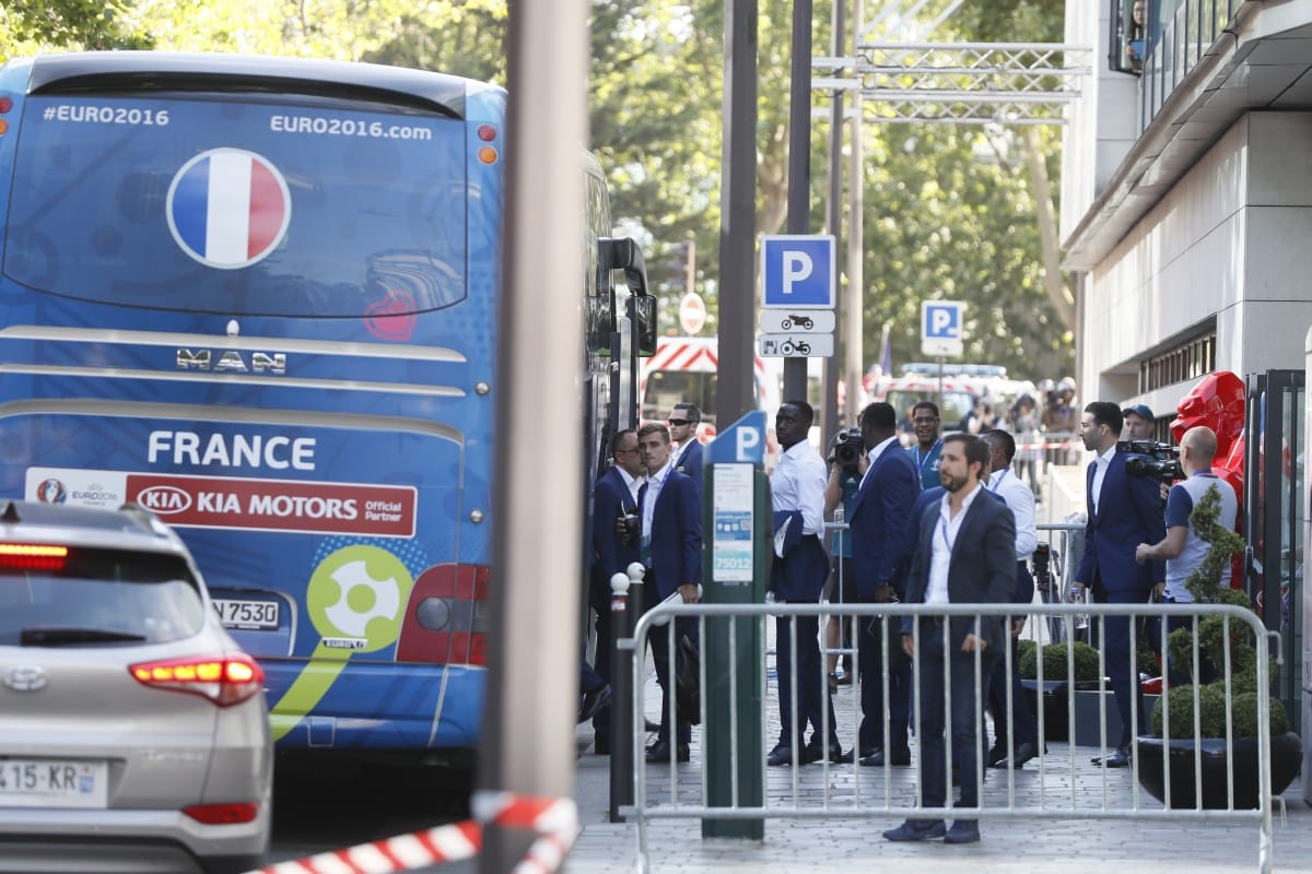 Két buszjegy áráért bérautó a munkába járáshoz – francia kísérlet
