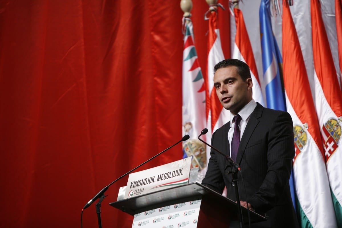 A Jobbik csatlakozik a Fidesz aláírásgyűjtéséhez