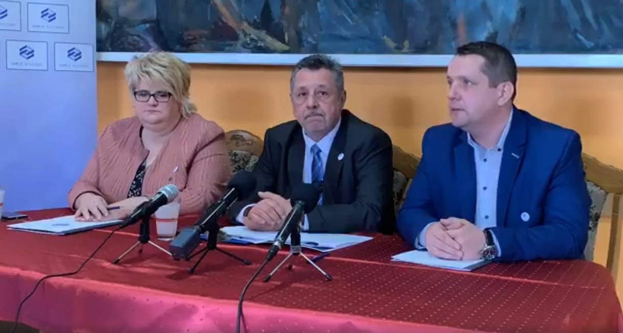 Komlón is közös polgármesterjelöltet állított az ellenzék