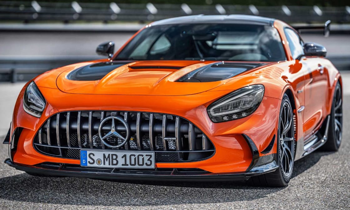 135 millió forinttól indul itthon a legújabb Mercedes-AMG GT