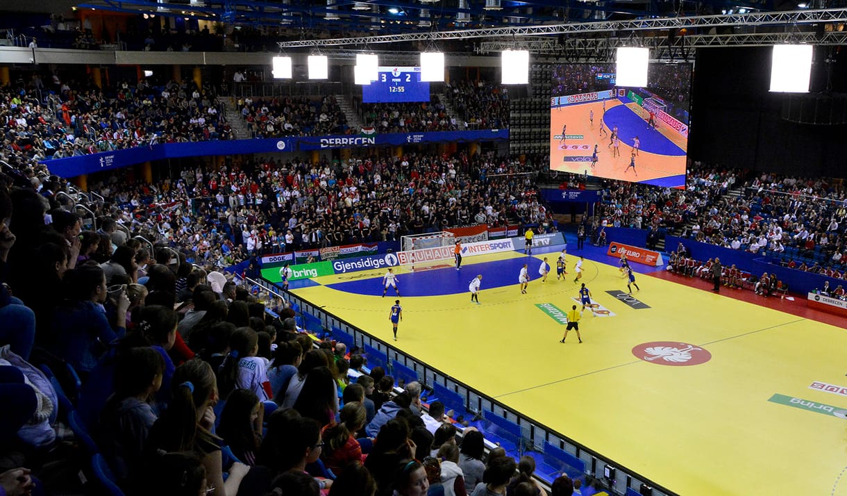 Újabb milliárdokat tol a kormány a sportba, de jut kórházfelújításra is