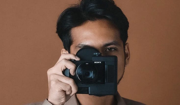 A Sony új fényképezőjével még az is jó fotókat készíthet, aki nem lát elég jól