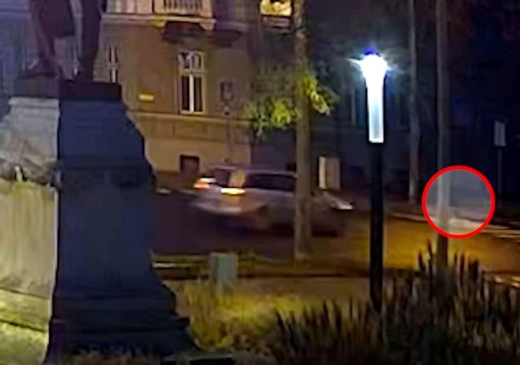 Fékezés nélkül, a zebrán gázolt el egy kocogót, vádat emeltek ellene