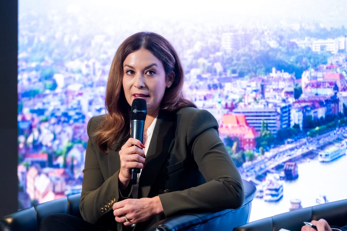 Telex: Trágár kommenteket írt Cseh Katalinnak, felfüggesztették a nyíregyházi kórház szülész főorvosát