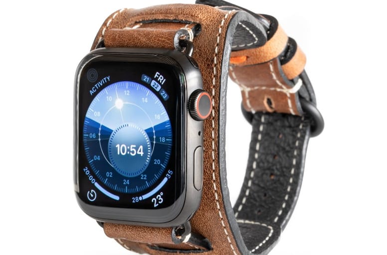 80 éves bőr: csak néhány darab készült ebből a különleges Apple Watch-szíjból