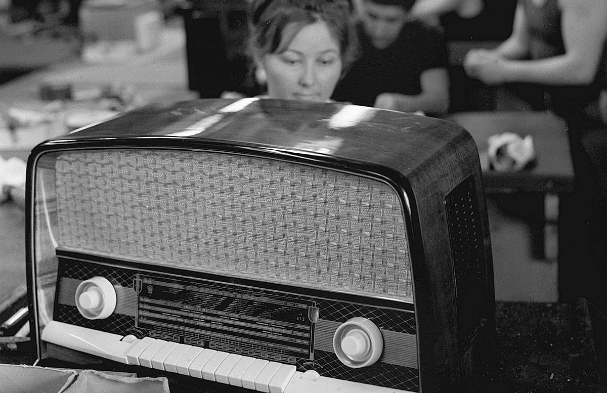 Simicska Class FM-je is megszólalt a reklámadó miatt
