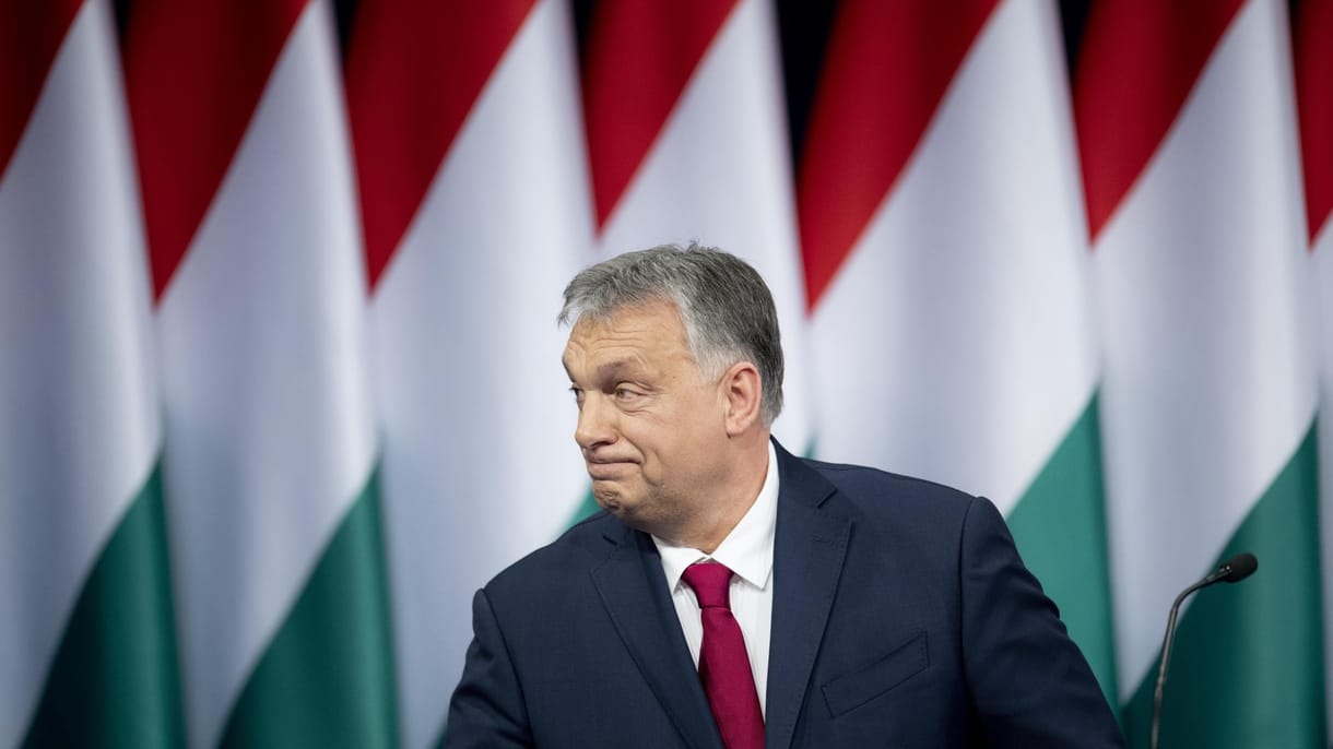 Vitát kezdeményeztek Orbánék balkáni kavarása miatt