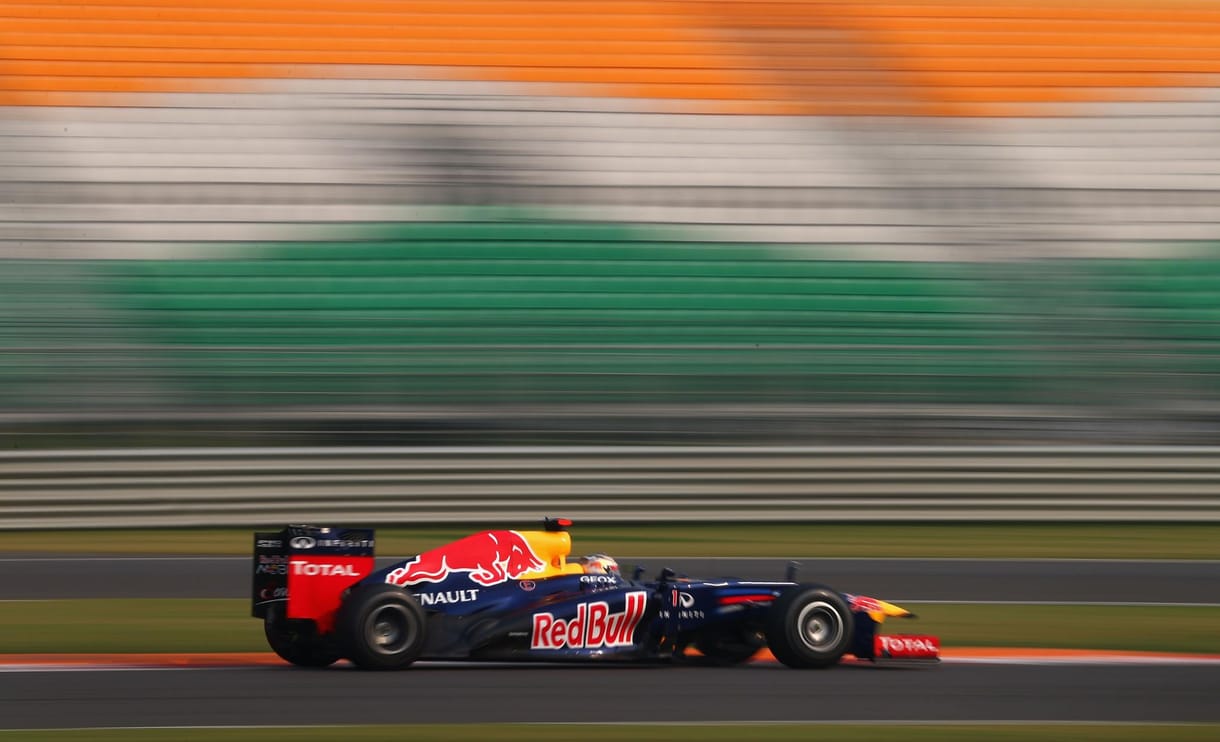 Vettel nem irgalmazott az indiai időmérőn
