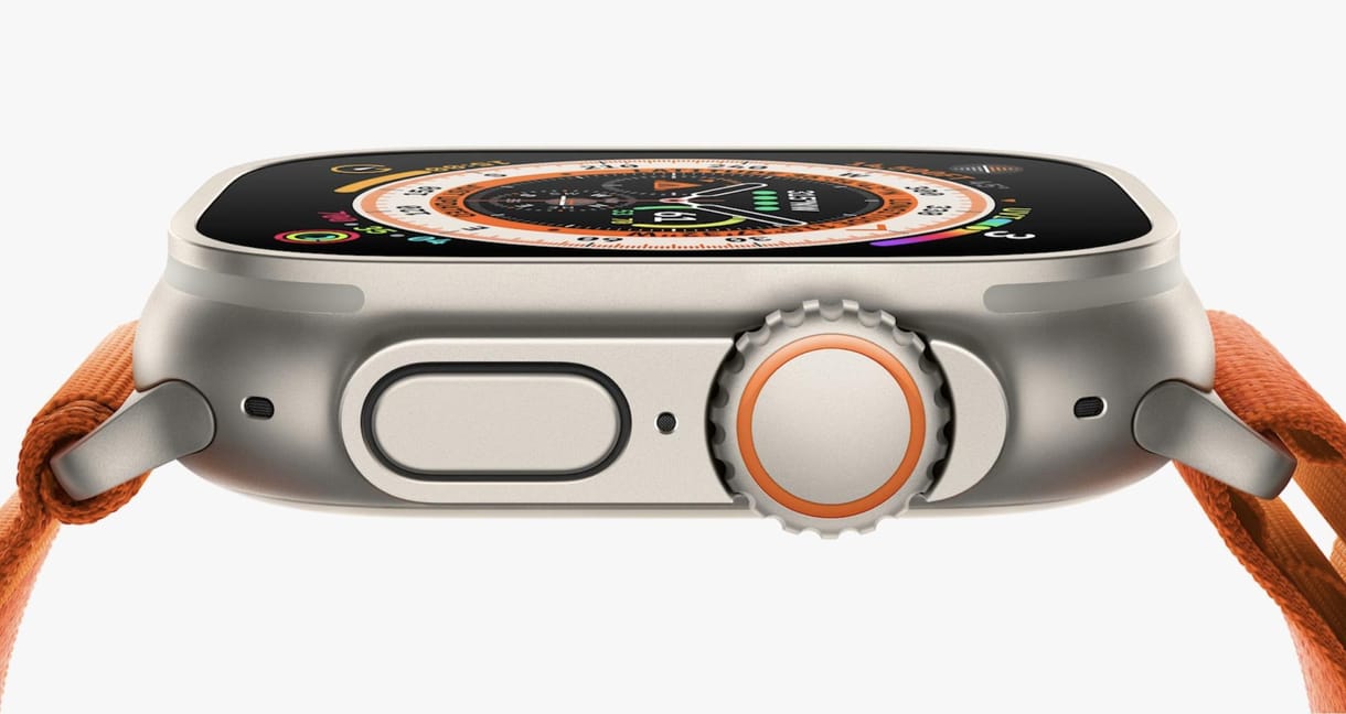 Sokáig bírja egy feltöltéssel az Apple Watch Ultra? A Garmin szerint ezzel kár dicsekedni