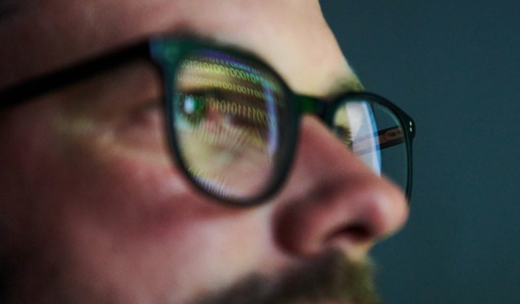 Idegesítette, hogy 0,3 helyett 0,8 másodperc alatt töltött be a program – és ezzel milliók számítógépét mentette meg egy globális támadástól