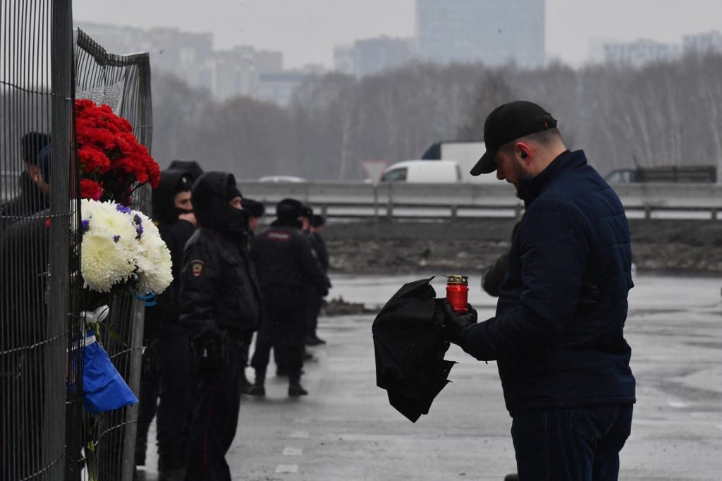 Az Iszlám Állam közzétett egy fényképet a pénteki moszkvai terrortámadás elkövetőiről