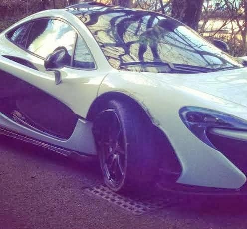 Megtörtént a P1-es McLaren első közúti incidense - fotó