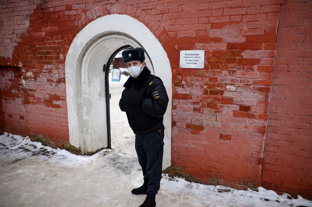 21 év börtönt kapott a hetven gyereket örökbefogadó orosz pap bántalmazás miatt