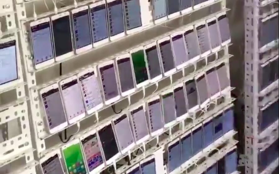 Videó: 500 telefon, 350 ezer SIM kártya – így működik egy illegális Facebook-lájkfarm