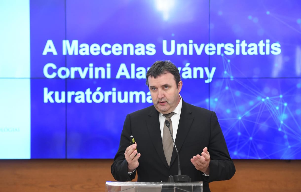 Palkovics kérte és megkapta a felsőoktatást
