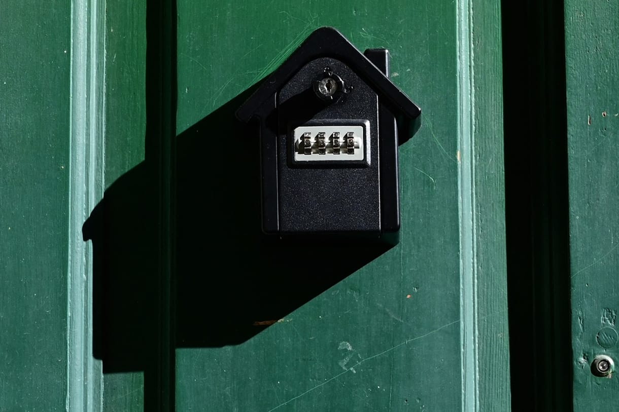 Tömegével tűnnek el a spanyolországi szálláshelyek az Airbnb-ről