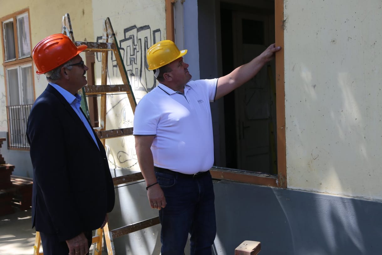Nagykállóban is fideszes jelölt száll szembe a fideszes polgármesterrel