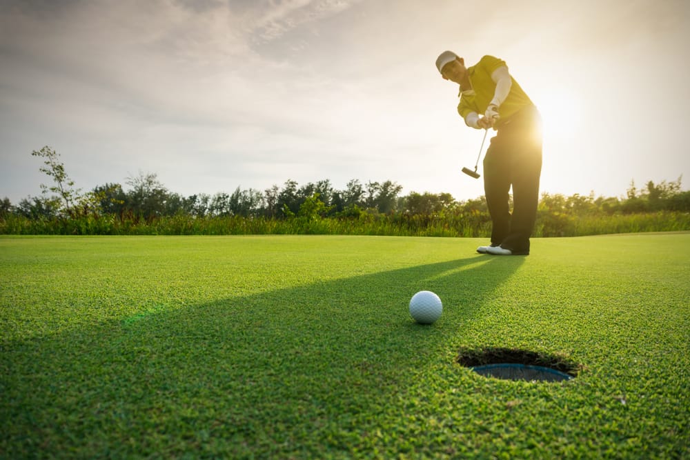 Óriási golfközpontot épít Zalacsányban Széles Gábor