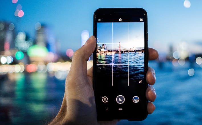 Megfricskázta kicsit a Google az iPhone-osokat