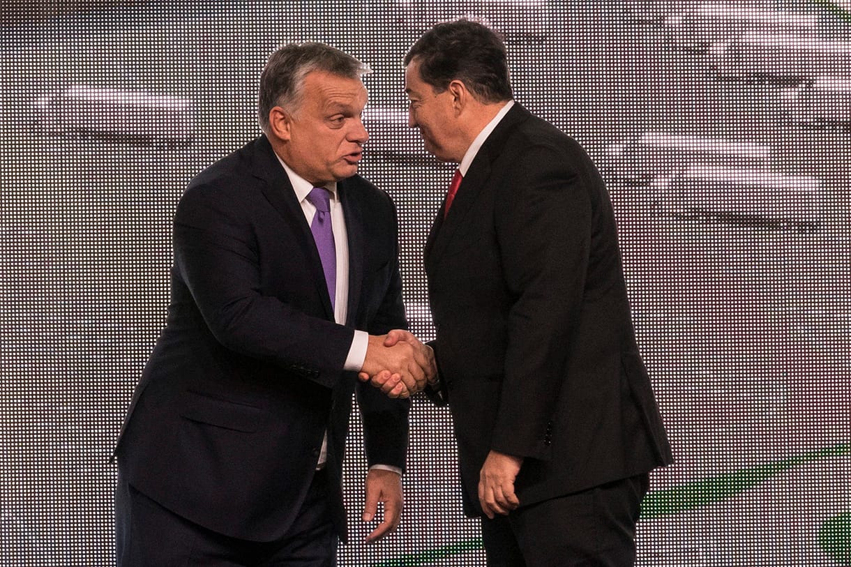 Órákig gondolkodott a kormány, majd csak kinyögte, hogy Soros a hibás
