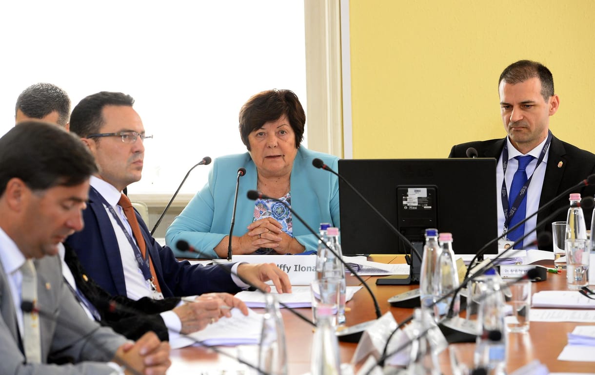 Pálffy: Most nem volt sorban állás, de 11-ig nem lesznek eredmények