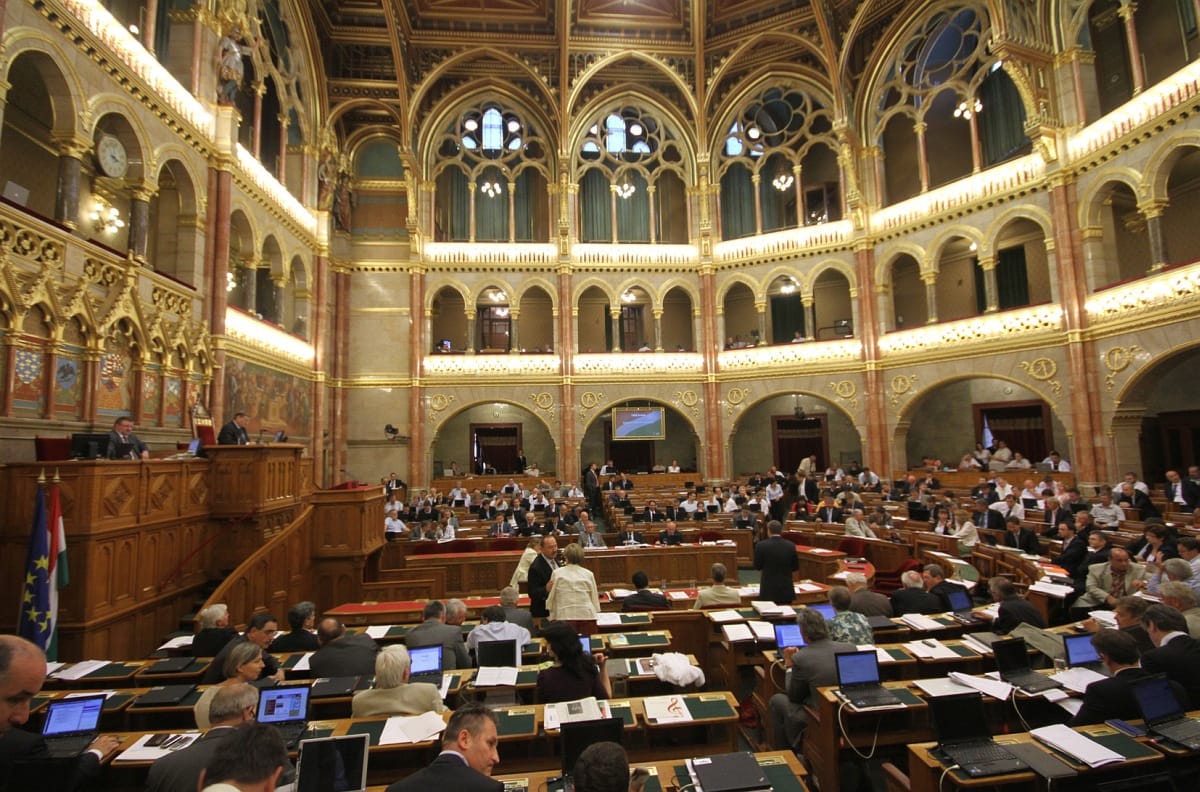 Háromnapos ülést tart jövé héten a Ház